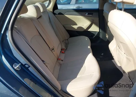 2016 Hyundai Sonata z USA, uszkodzony, nr VIN 5NPE24AF3GH403963